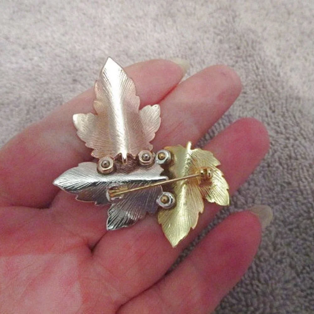 Vtg Tri-Color Brooch Pin Rose Gold Silver Metal 3 Layer Maple Leaves MCM 70s 80s